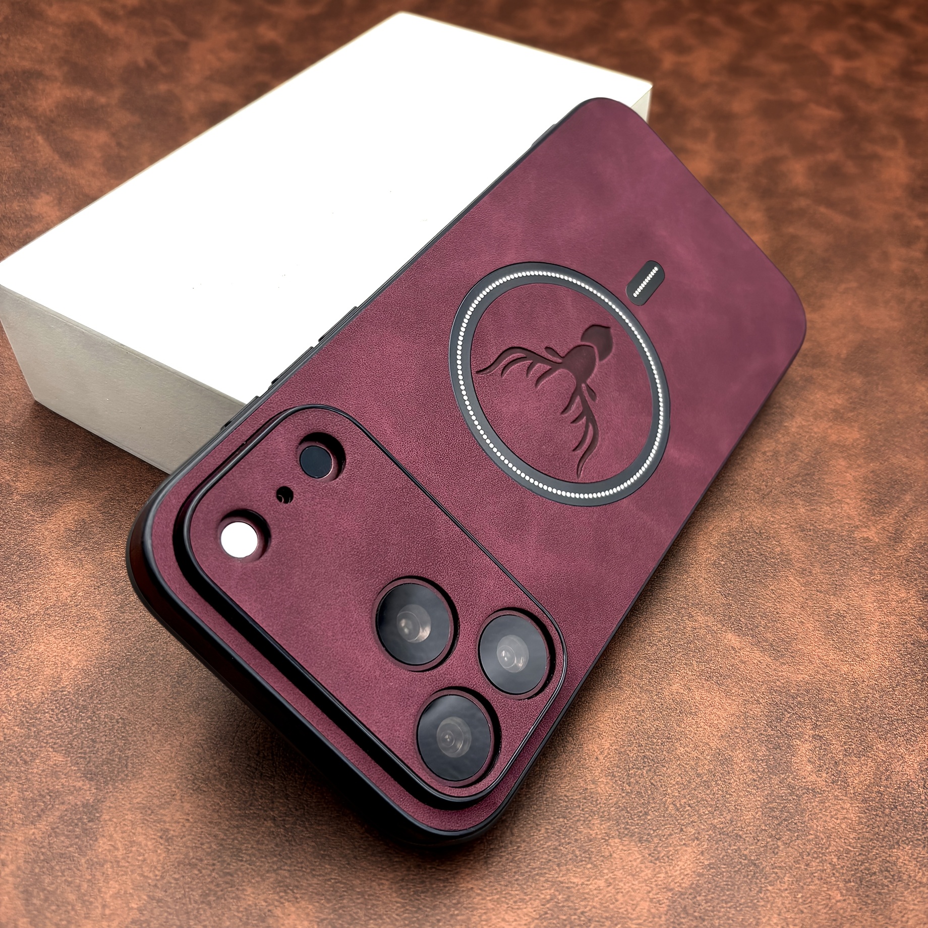 TEMU Phone Case: This Luxurious Magnetic Phone Case Is Suitable For Iphone 18/17/16/15/14/13/pro/max And Features A Deer . It Has Anti Drop And Anti