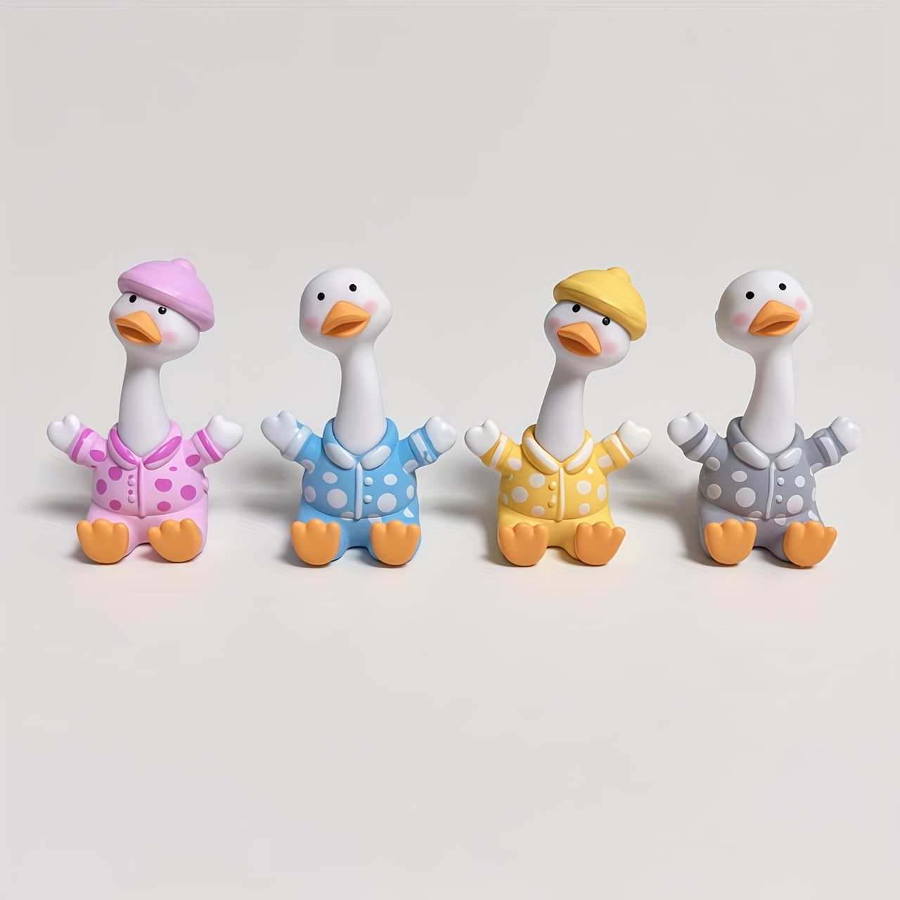 Image of Collectible Figurines ，4pcs Cute Figurines, Resin Craft, Home Decor, Desk Ornament, Landscape Decor, Festive Decoration