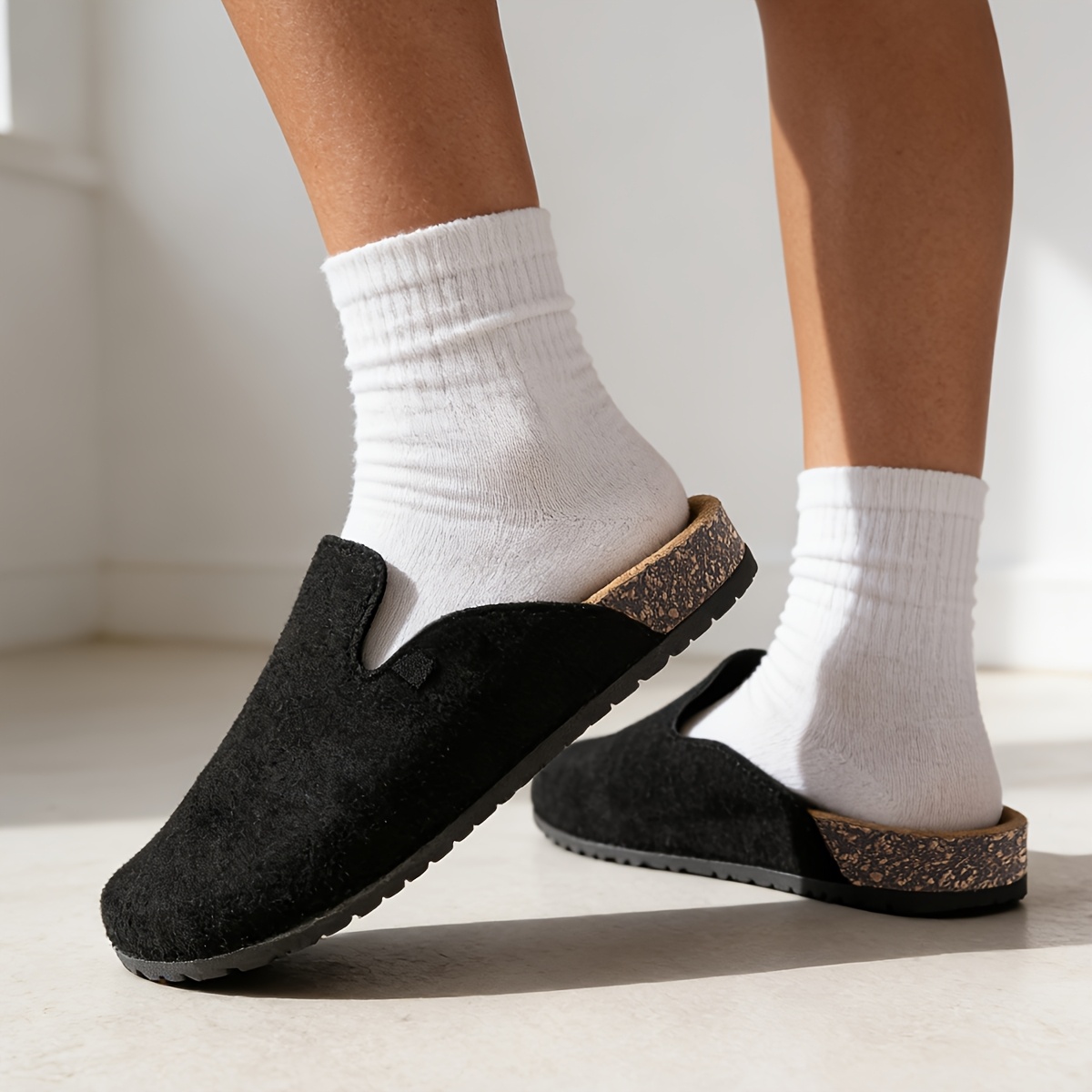 The New Seasonal Mules Are Designed to Make You Look Slimmer And Elongate Your Legs. They Are Made of Soft, Skin-Friendly That Won'T Chafe, And Are Slip-Resistant And Durable. Easy to Slip on And Off
