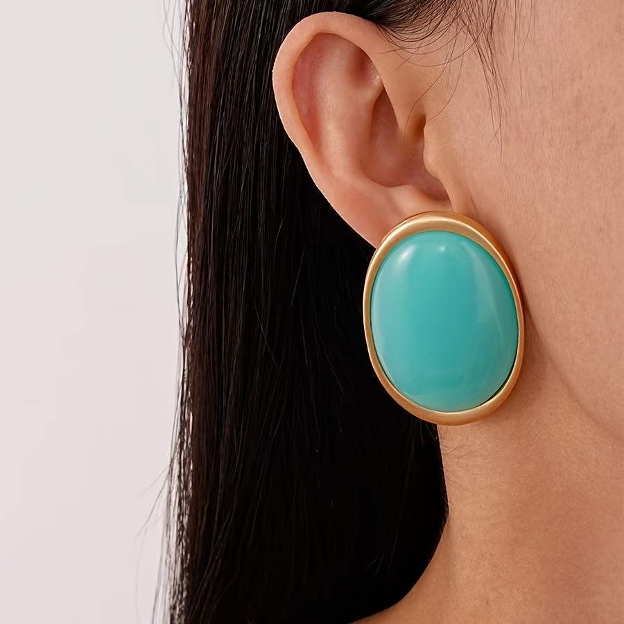 Women's Retro Oval Exaggerated Stud Earrings, Casual Wear