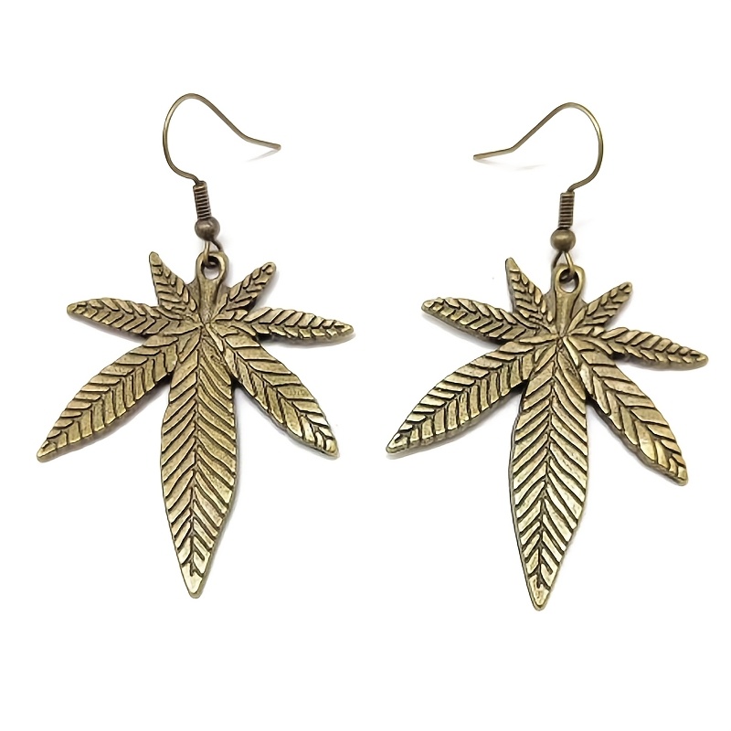 Women's Bohemian Heart Maple Leaf Pendant Earrings — Retro Style