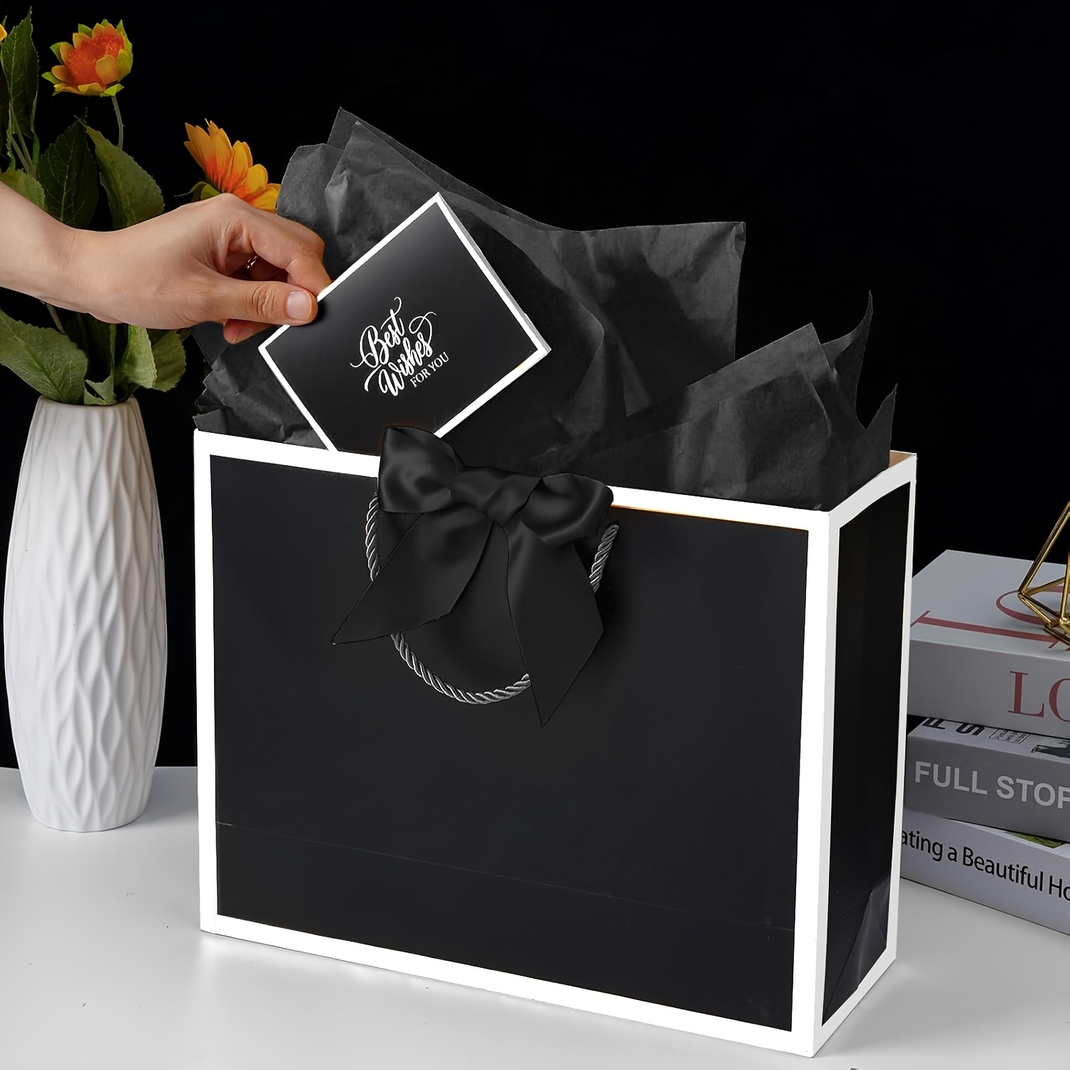TEMU 1 Pack Black White Frame Gift Bag With Ribbon Card And Crepe Paper, 13x10x4.7 Inches Large Gift Bag With Handle, Suitable For Weddings,