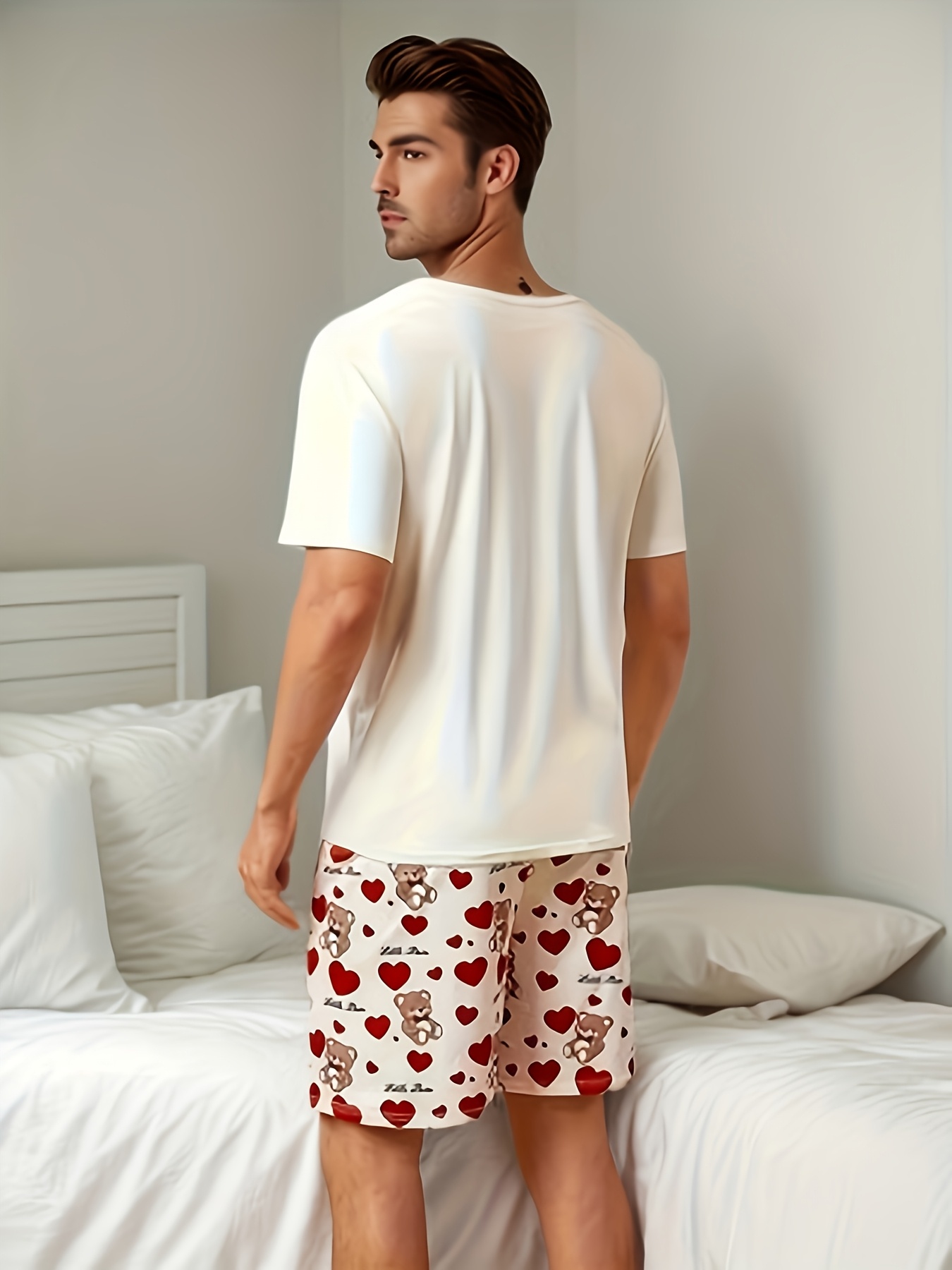 Couple Style Casual Sleepwear Set for Valentine'S Day, Comfortable with Cartoon Bear Prints, Available in a Four-Season Option for Men with a Top And Pants Or for Women with a Nightgown