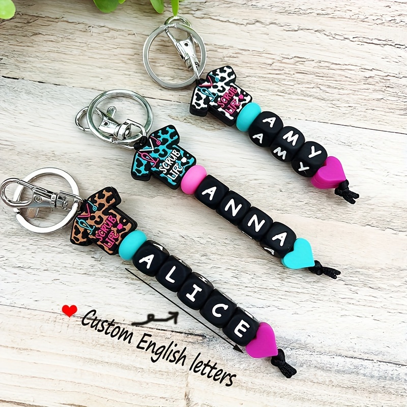 

1 Pc Custom Leopard Print Scrub Top Silicone Keychain With Personalized English Letter Beads And Heart Charm, Nurse/doctor Gift, Name Key Ring