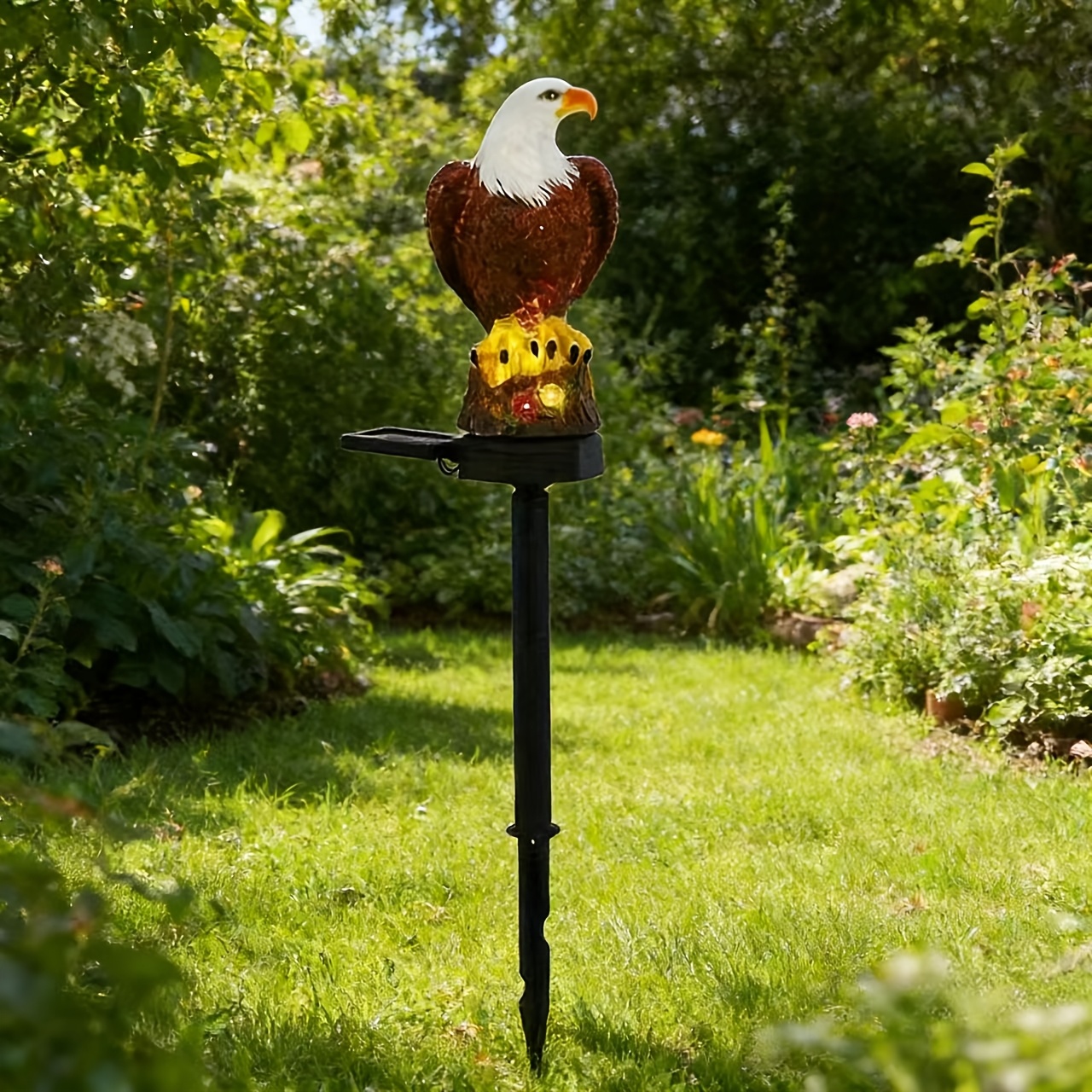 Solar Powered Angry Eagle Ground Light, Resin Led Cute Animal Shaped Lawn Lamp, Suitable For Courtyard Garden Path Decoration