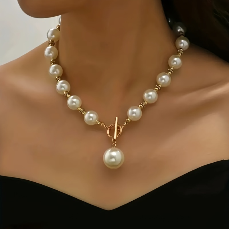 

High-end Imitation Pearl Earrings Necklace Jewelry Set Ot Buckle Design Wedding Banquet Clothing Matching