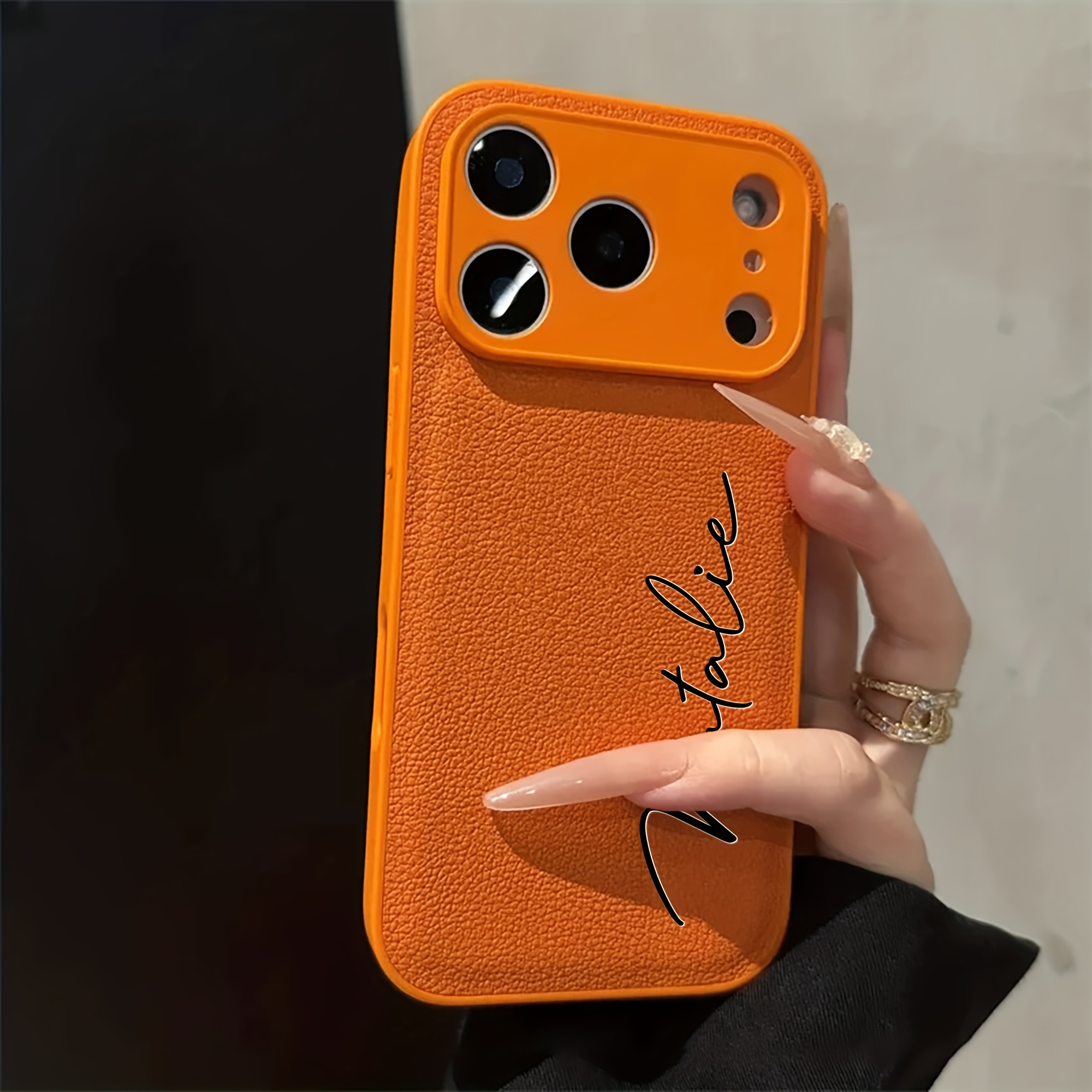 E-shop Handyhülle: Personalisierte Buchstaben, individueller Name, minimalistisches Kunstleder, einfarbige Handyhülle kompatibel mit iPhone 17, 16, 15,