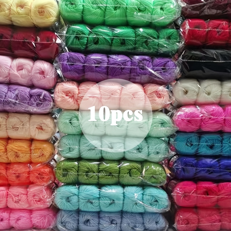 lot de 10   de fil de luxe - 10 rouleaux de fil à tricoter   [  500  rouleaux par lot], idéal pour pulls, chaussures, chaussons, couvertures pour bébés et   de caches-cou, 50g par rouleau, disponible en plusieurs couleurs (beige, blanc, rouge)