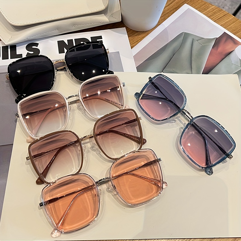 

Large Square Glasses Gradient Fashion Glasses For Women Men Anti Glare Sun Shades Glasses For Driving Beach Travel
