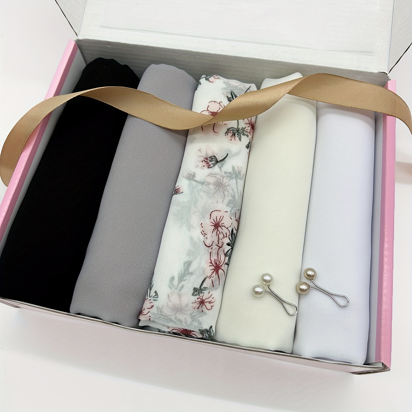 

5pcs Chiffon Solid & Printed Hijabs With Gift Box, Includes 2pcs Hijab Pins, Basic Style Muslim Scarves Clips Combination For Women, Mother's Day Gift Gifts For Eid