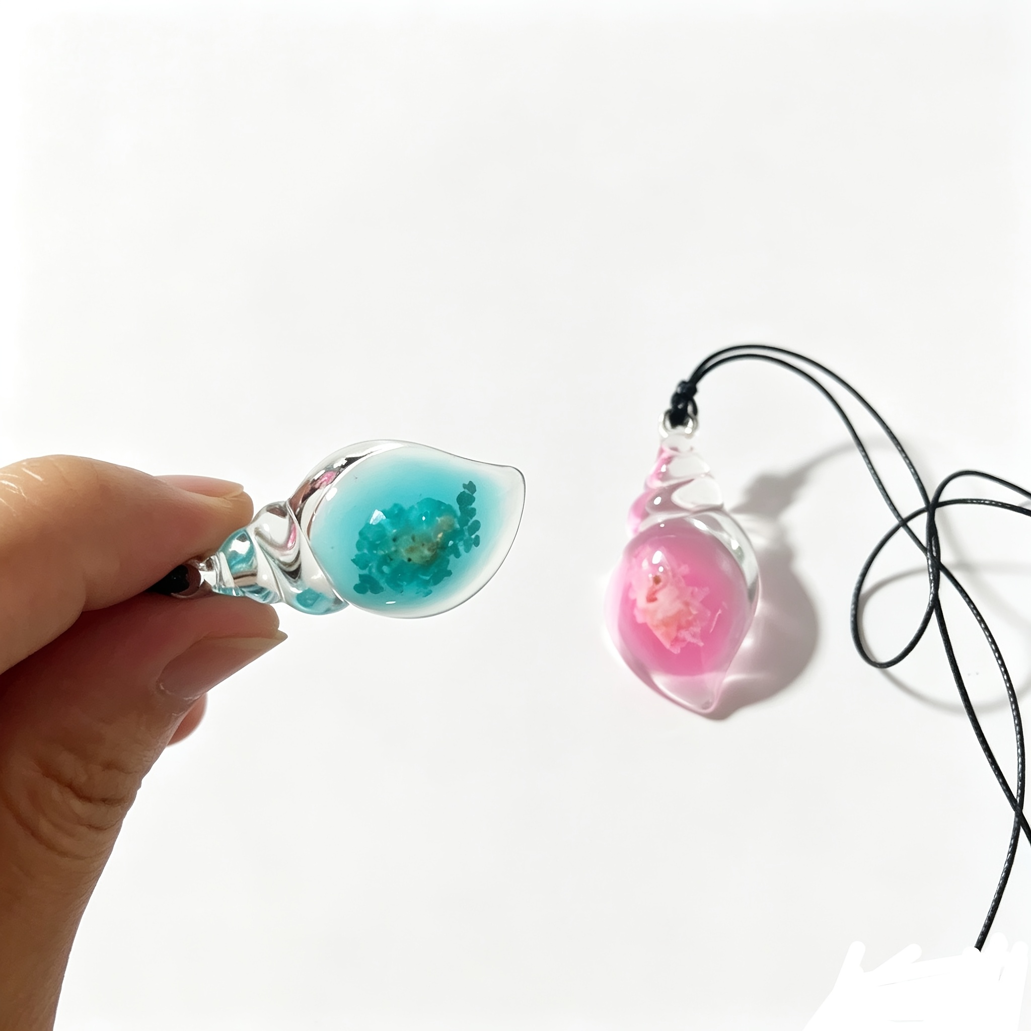 2pc Glow Seashell Necklaces, Romantic Nighttime Essentials