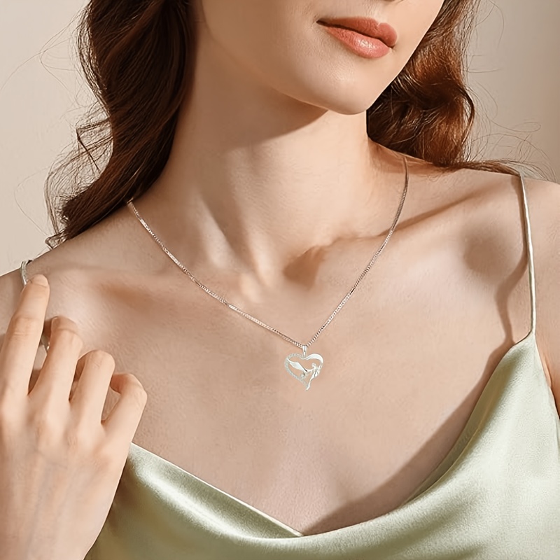 Women's S925 Silver Heart-Shaped Pendant Necklace with Angel Wings
