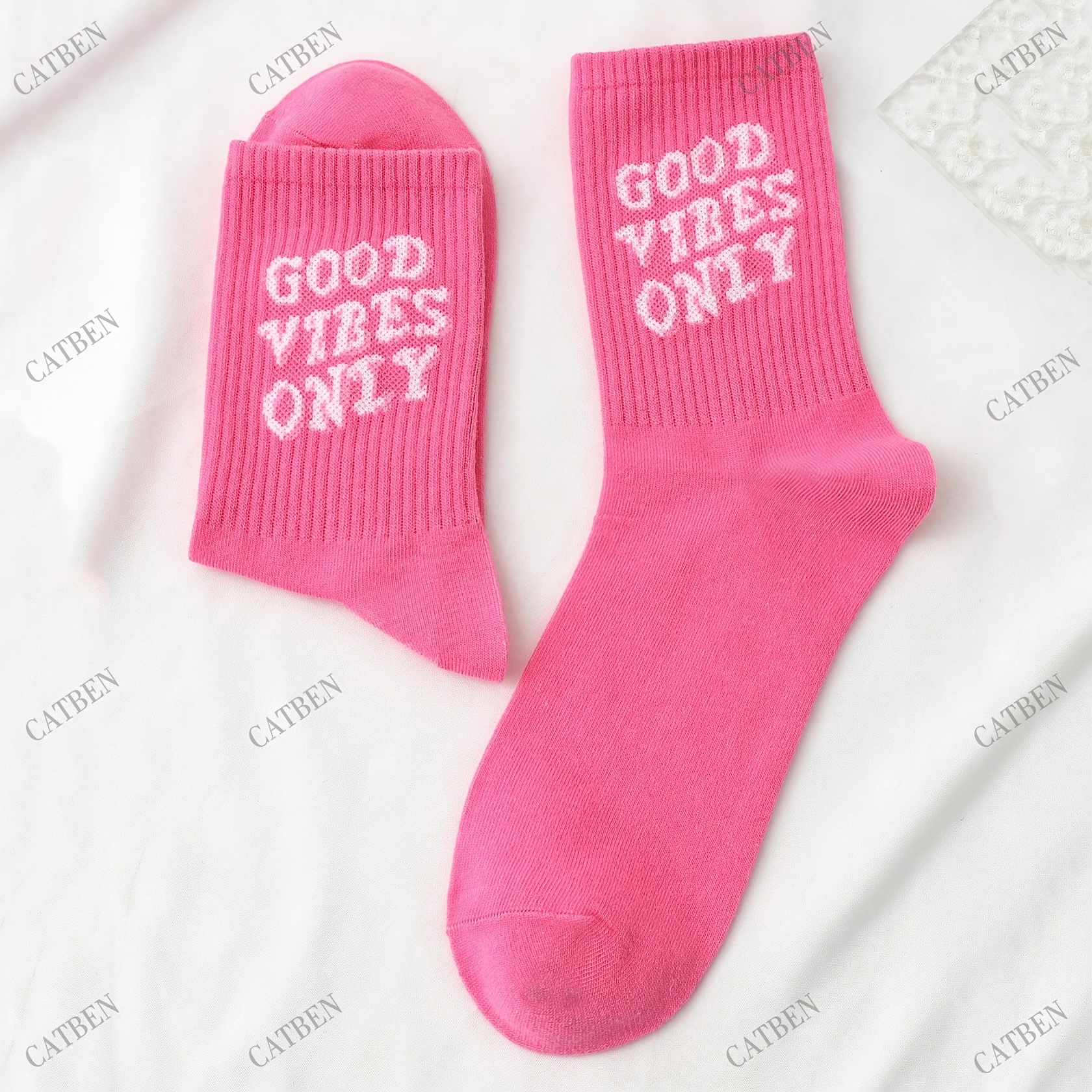 TEMU 1 Pair Printed Socks Pink Socks Cute Socks Sports Socks For Men Women Socks Novelty Socks Gifts Socks For Friend Winter Socks Party Crazy Casual