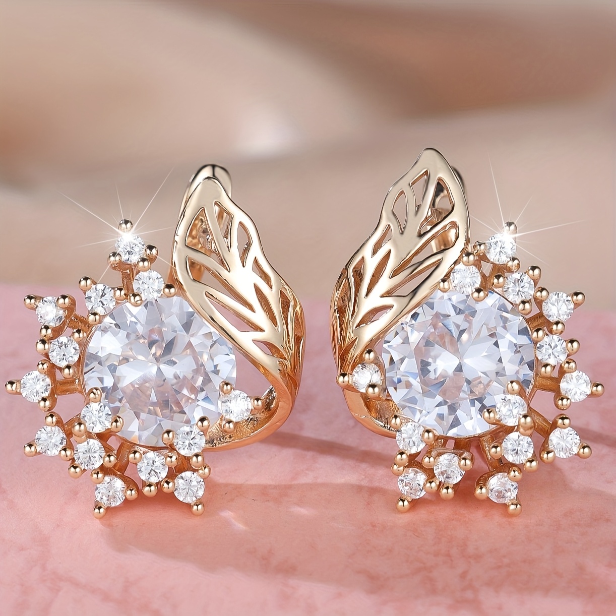 Image of 1 Pair Of Synthetic Synthetic Zirconia Flower Pendant Earrings | Wedding, Party, And Valentine's Day Jewelry, Women's Elegant Prong-style Earrings