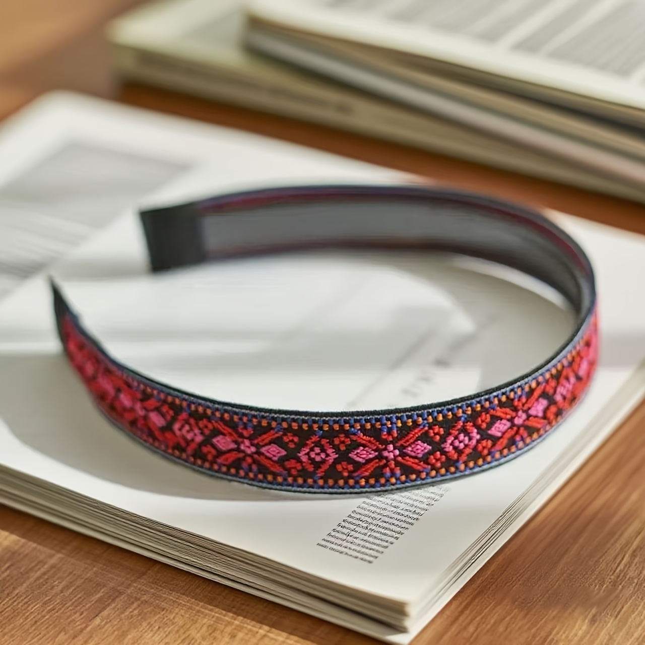 E-shop Bunte Damen Stirnband im Bohemian-Stil, Vintage Koreanisches Design, Rutschfest, zum Verzieren und für den , Haar-Accessoire.