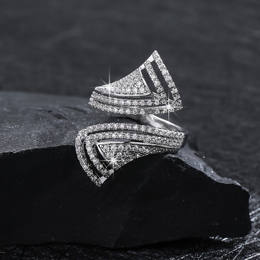 Sparkling Rhinestone Sailboat Ring for Daily Wear