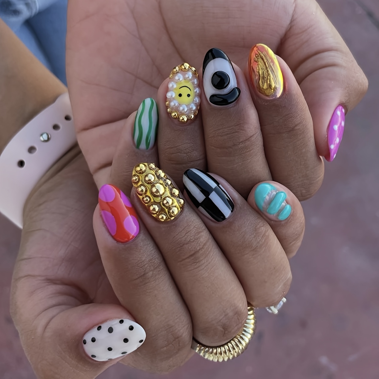 TEMU Handmade Wearable Nail Art For Women, Reusable Almond-shaped Nail Tips With Personalized Hand-painted Designs For