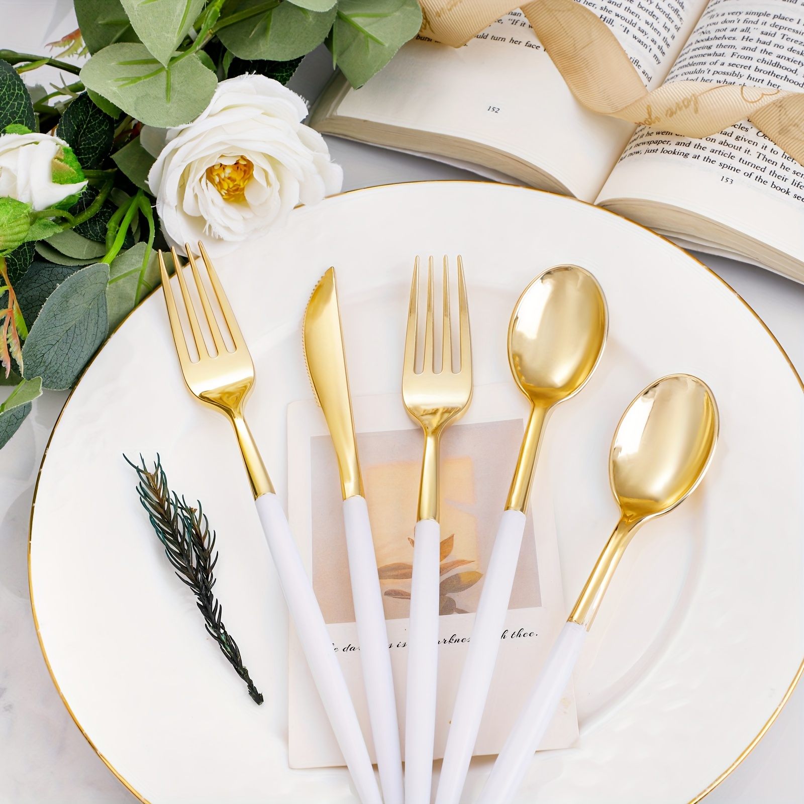 

300 Pcs Gold Plastic Silverware - Gold Disposable Silverware - Heavy Duty White And Gold Plastic Silverware Include: 100 Forks 100 Knives 100 Spoons, Plastic Cutlery Party Set For Wedding & Party