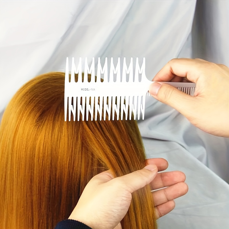 

Peigne de coiffure professionnel avec dents larges pour mettre en valeur et pour tous types de cheveux