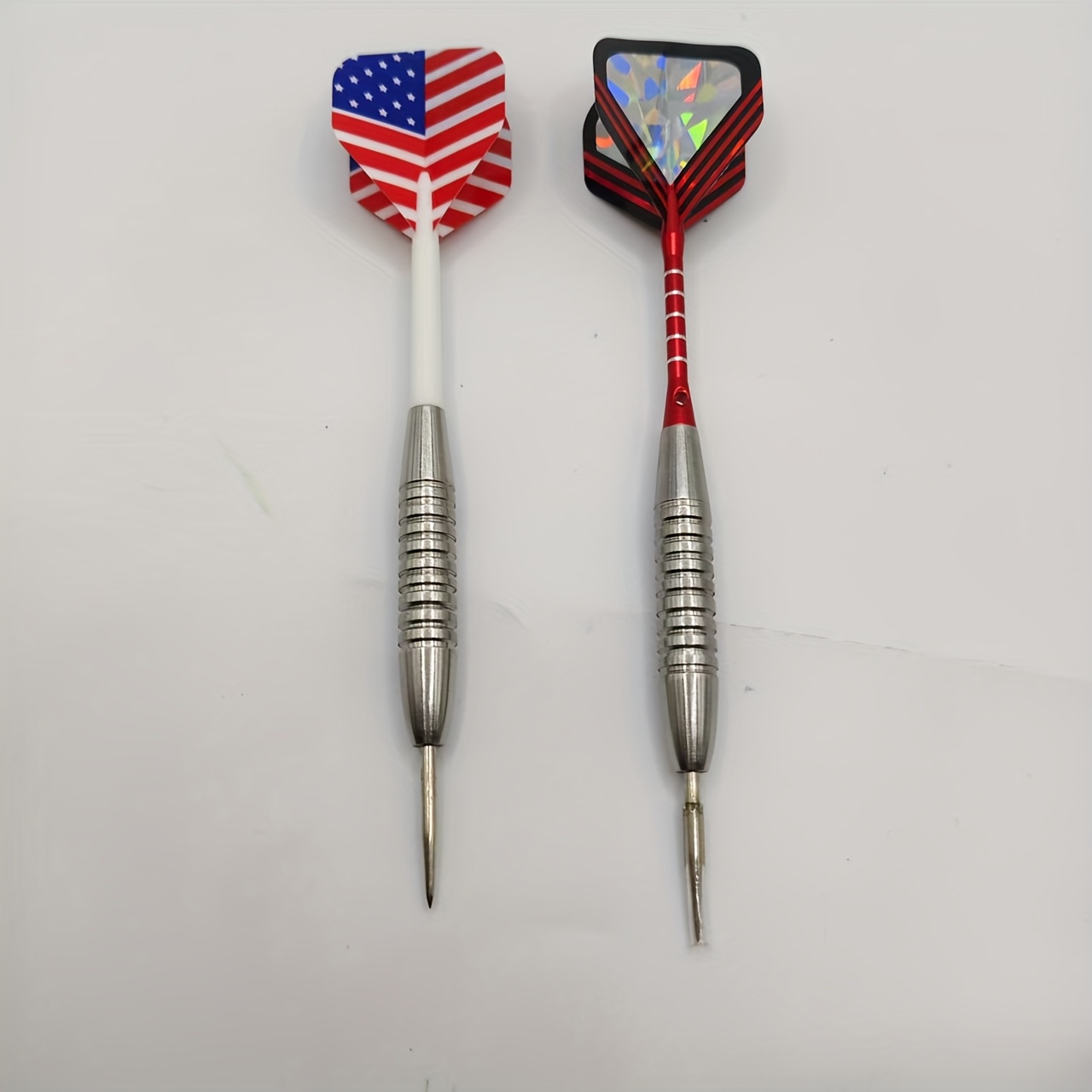 Professioneel Tungsten Staal Darts Set, 28 Gram met Vliegers, Schachten en Portemonnee