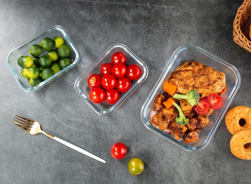 24pcs airtight glass food storage containers set leak proof microwave oven freezer dishwasher safe 12 containers 12 lids for meal prep and lunch Product details 5