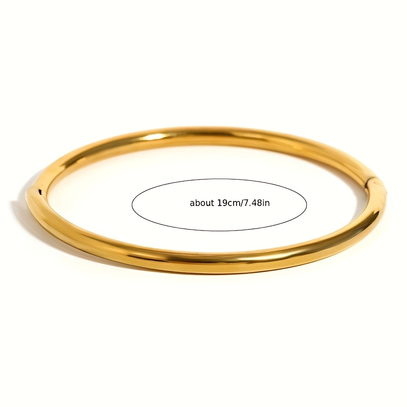 Unisex 18K Golden Plated Statement Bangle with Pendant