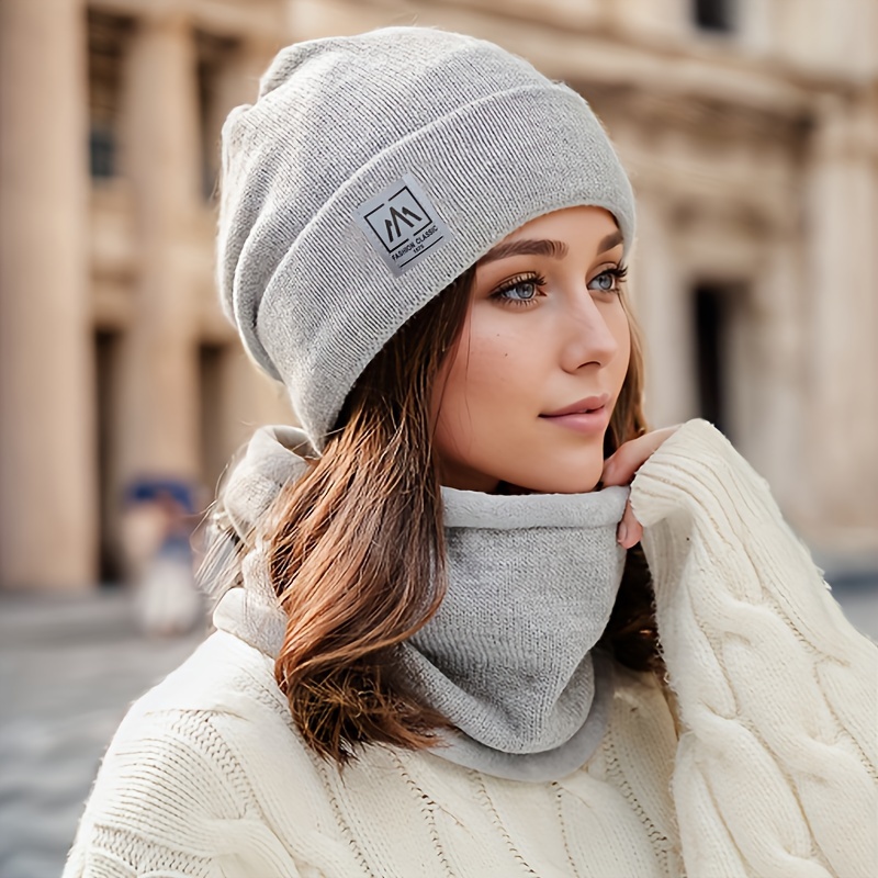 

Bonnet Tricoté Doublé en Épais avec Protection des Oreilles - Chapeau d'Hiver en Polyester Respirant et Extensible pour