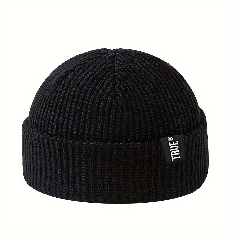 Image of 2024 Fashionable Short Brim Knitted Hat With Fabric Label Lettering, Unisex Knitted Cap For Outdoor Holiday Parties, Hip-hop Brimless Cap, Men's Outdoor Cycling And Skiing Hat