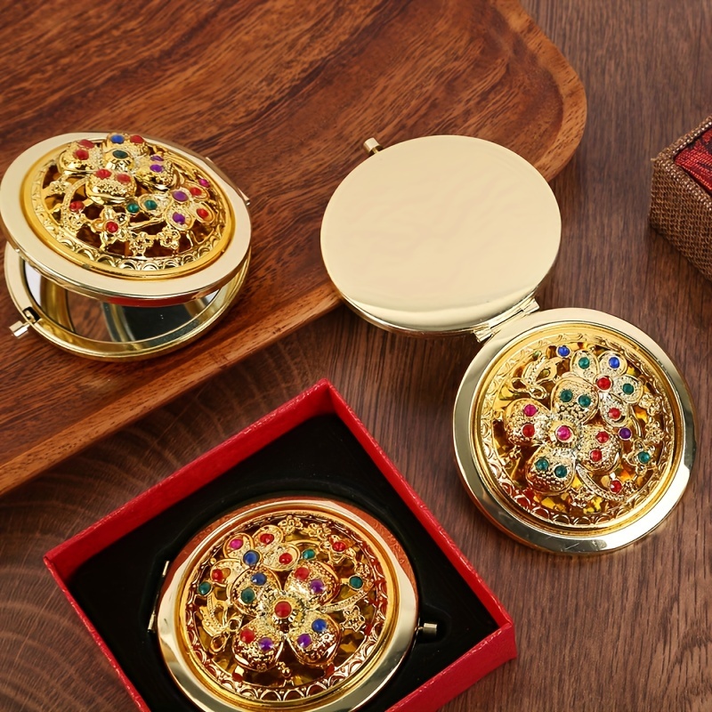 TEMU 1pc Style Random Golden Retro Compact Portable Small Mirror Pocket Folding Double-sided Women's Makeup Mirror Circular Mirror Dressing Gift