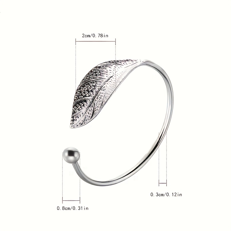 Women's Vintage Leaf Bracelet - Openwork Copper Design