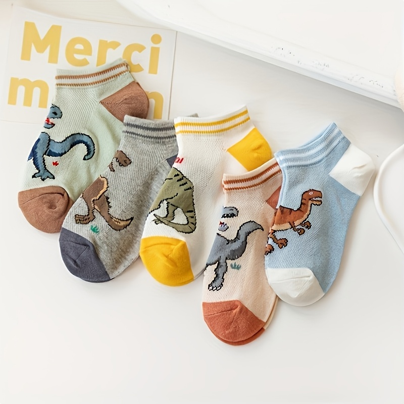 Image of / 3 Pairs Random Socks Toddler's Cute Cartoon Dinosaur Pattern Low-cut Ankle Socks, Soft Comfy Breathable Children's Mesh Socks For Kids Boys Girls Wearing