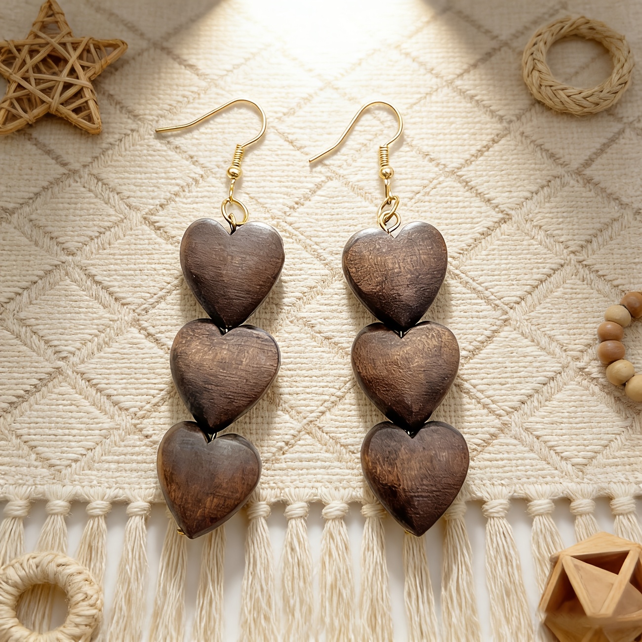 E-shop 1 Paar Damen-Ohrringe im Böhmen-Stil aus Holz – Minimalistischer Vintage-Langohrring mit herzförmigem Anhänger, geeignet für den ,