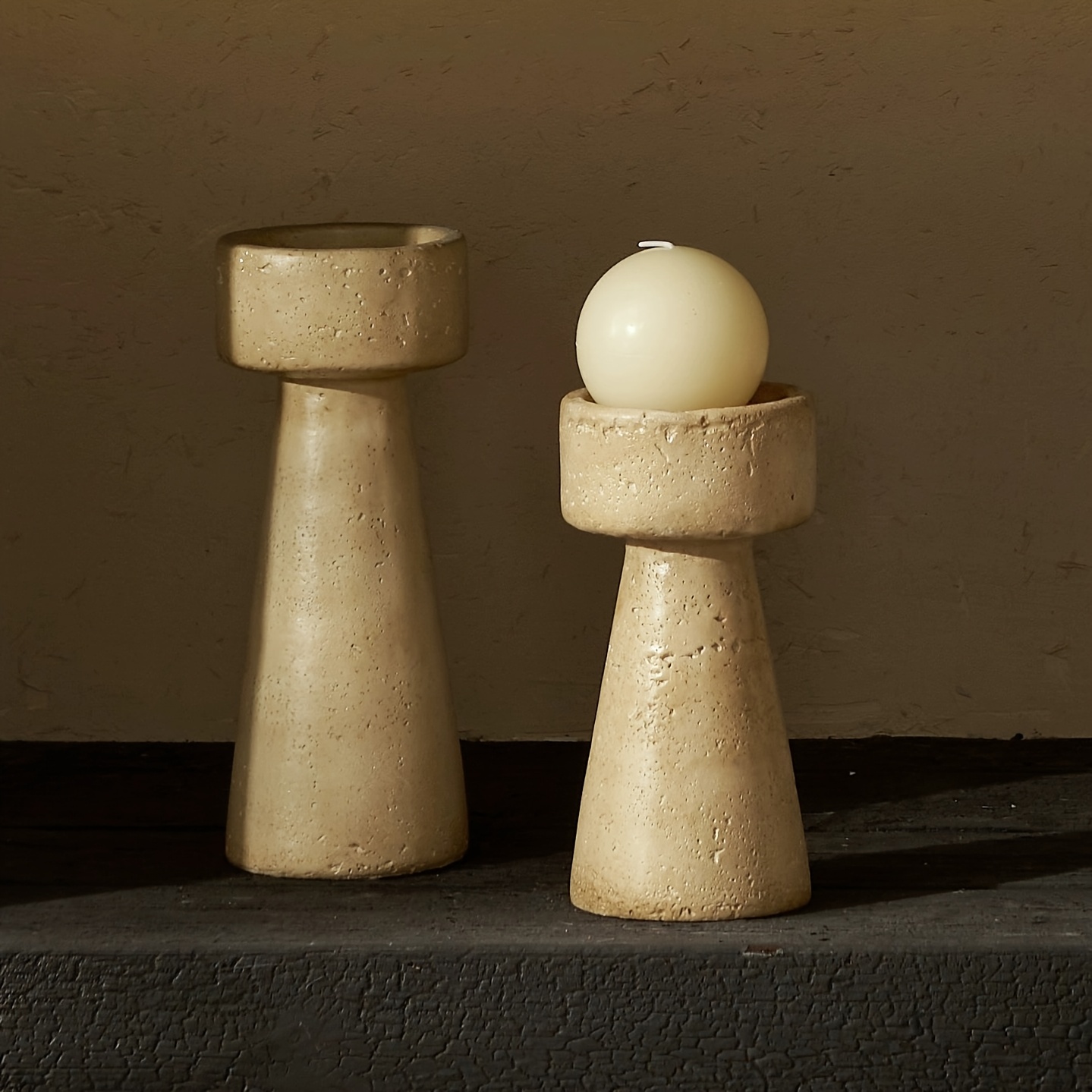 1pc Natural Texture Color Cave Stone Exquisite Hand Carved Natural Marble Candlestick Ornament Retro Style Polished Surface Natural Marble Candlestick Elegant Modern Traditional Desktop Decoration Solid Base Wear-Resistant Durable Stone Construction