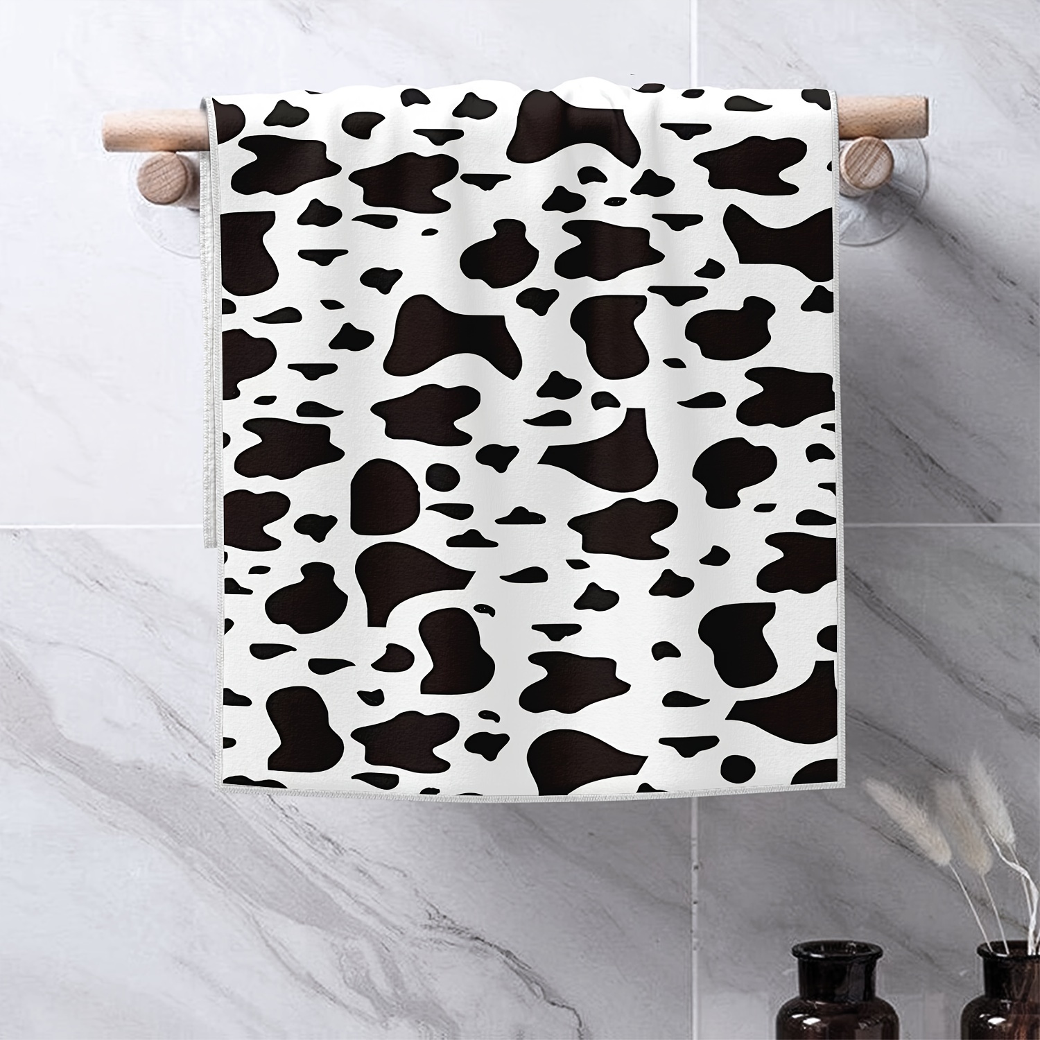 

2pcs, Contemporary Abstract Cow Print Kitchen Towels, Super Soft Microfiber, Machine Washable, Water Absorbent, Fade Resistant Dish Cloths For Drying & Cleaning