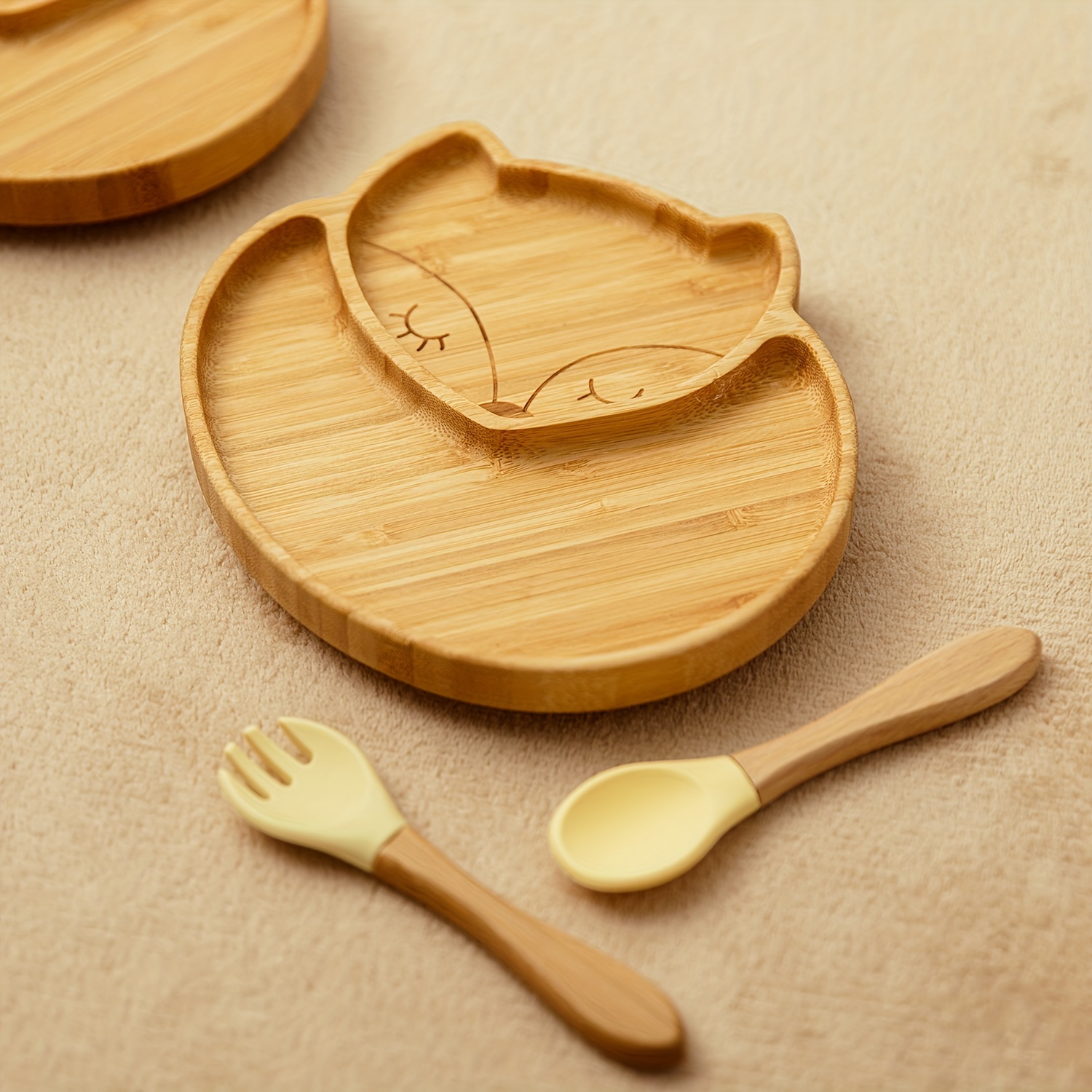 

Cute Fox Bamboo And Wood Plate Set 3 Pieces, Divided Plate, Can Be Used For Fruit Plate, Including Plate, Spoon, Fork, As , Christmas Gifts