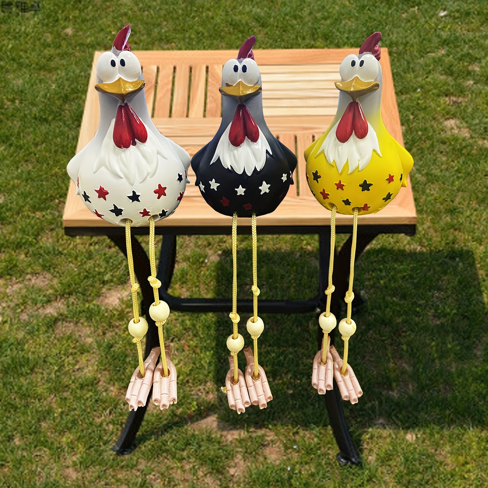 

3 P C S Garden Resin Chickens Sculpture Suitable For Courtyard, Garden And Balcony Decoration