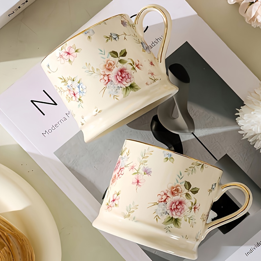 European-Style Vintage Floral Mug
