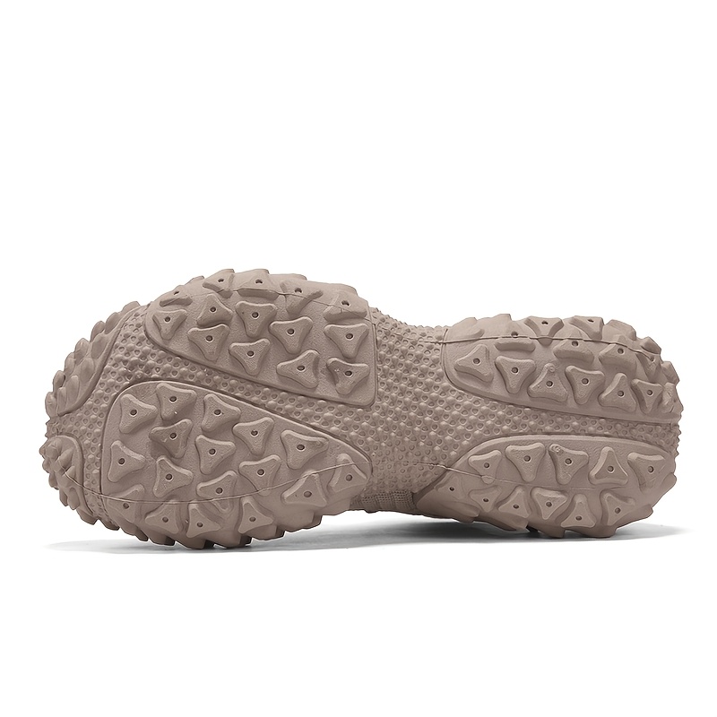 Summer New Men'S Breathable Fly Weave Shoes Outdoor Hiking Walking Shoes Slip-On Durable Durian Sole Casual Sports Shoes Low-Top Thick Casual Hiking Shoes Large Size Men'S Shoes