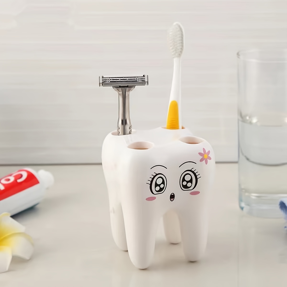 

1pc Popular Cartoon Tooth-shaped Toothbrush Holder, Plastic Freestanding Organizer, Daily Storage And Desk Pen Rack, Bathroom Accessories