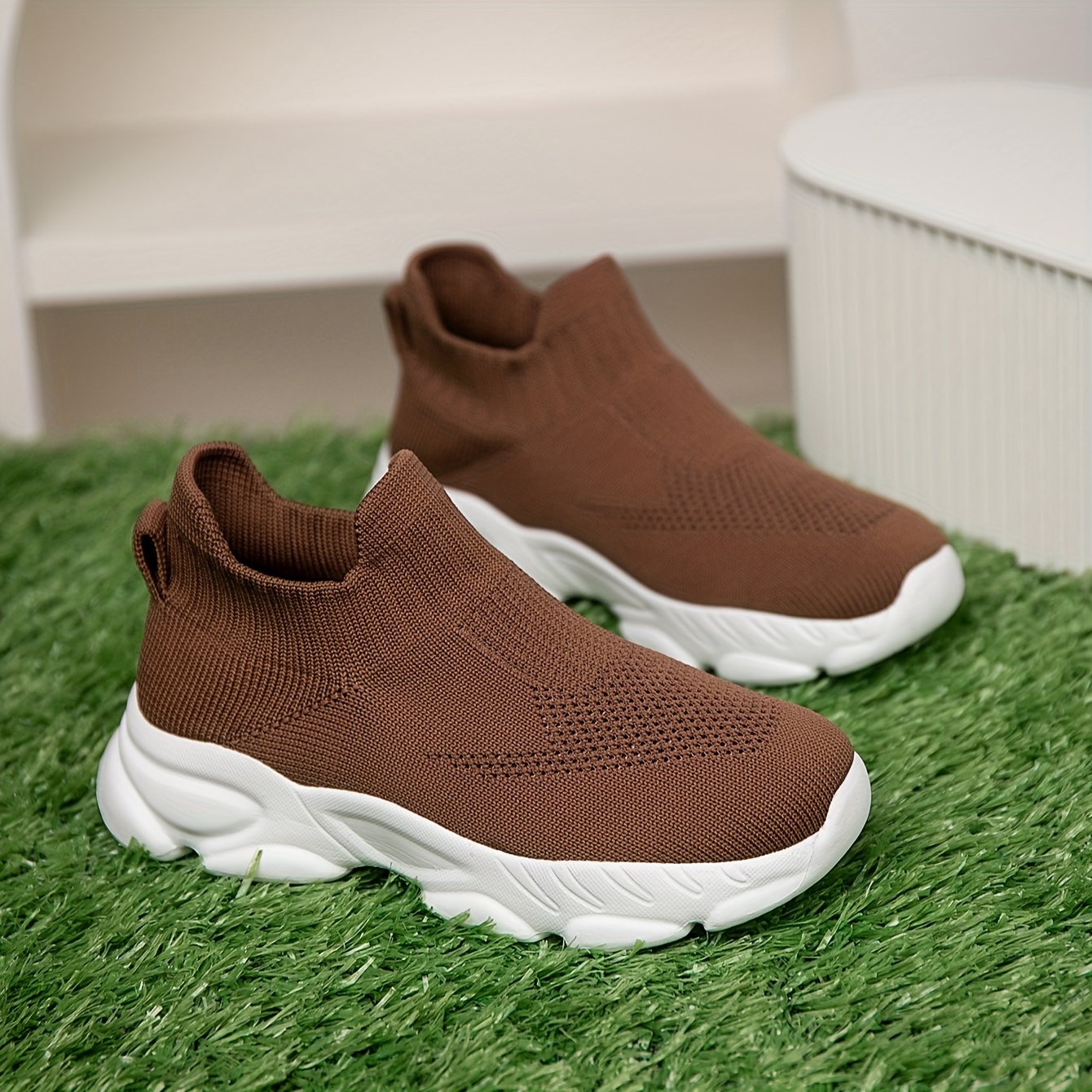 1 Pair of Unisex Knit Mesh Breathable Casual Sneakers, Lightweight and Comfortable, Suitable for All Seasons, Indoor/Outdoor Slip-On Sock Shoes, Trendy Footwear