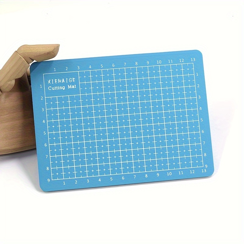 Image of 1pc Thickened Cutting Mat, Mini Cutting Mat Board, Art Pen Knife Carving Knife Cutting Board, Suitable For Handbook, Paper Glue, Origami, Journaling, Stamps, Used At Home, Classroom, Office.
