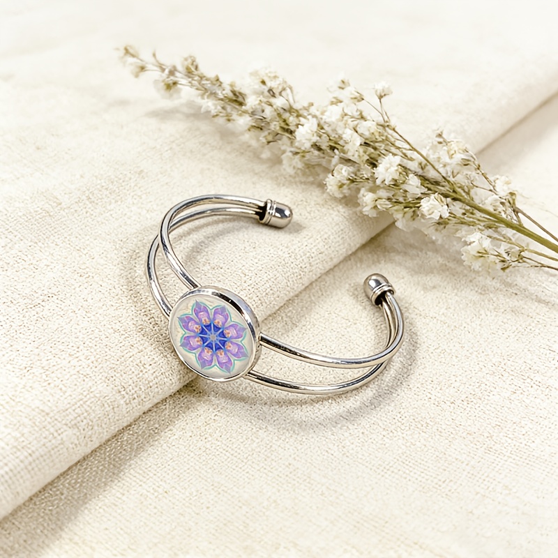 Adjustable Open Bangle with Multicolor Round Pattern