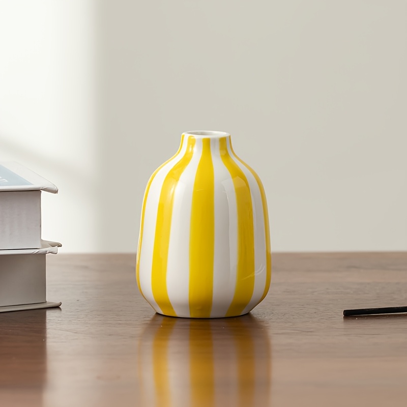 TEMU A Colorful Vertical Striped Ceramic Mini Vase (9.0cm High, 6.7cm Wide) With A Narrow Mouth Suitable For Inserting A Single Flower, Suitable For