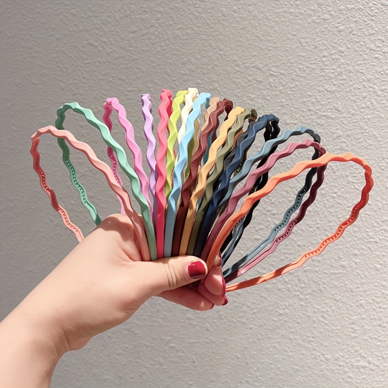 

5/10pcs Candy Color Wavy Head Bands Non Slip Hair Bands With Teeth Trendy Hair Styling Accessories For Women And Daily Use Wear