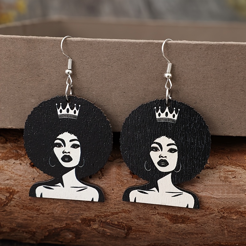 Women's Vintage Bohemian Wooden Cut-out Pattern Earrings