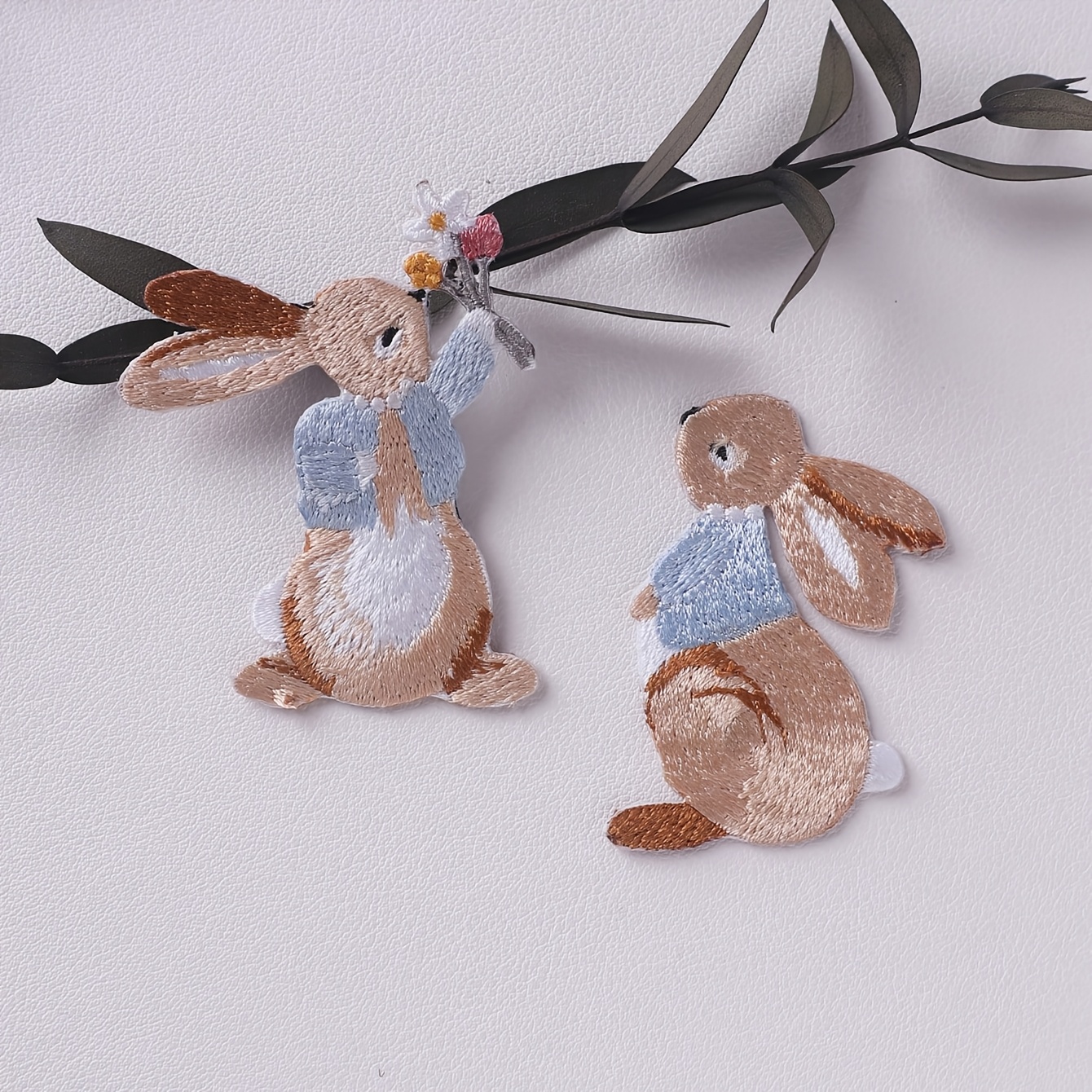 TEMU 2 Parches bordados con estampado de , apliques de animales de dibujos animados, pegatinas de bordado DIY, parches para planchar o coser