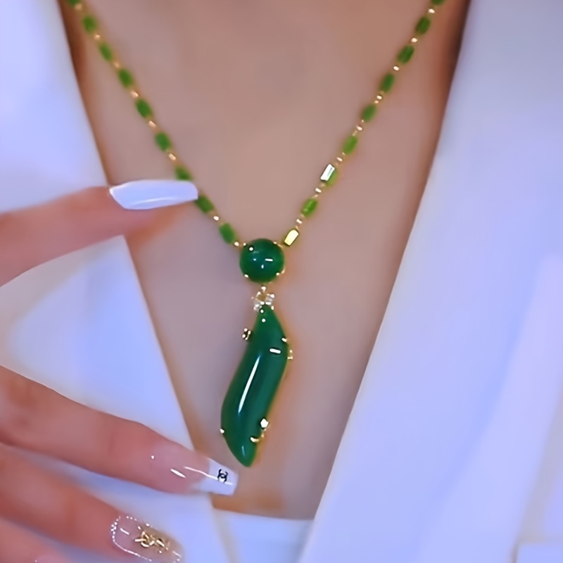 chic pendant necklace for women faux alloy with resin accents fashionable clavicle chain details 0