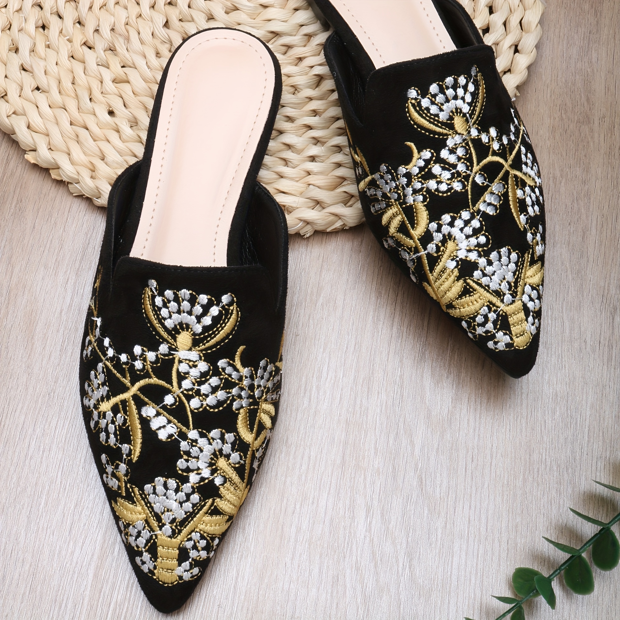 Women's Flat Slippers, New Summer Style, Chinese-style Cool Slippers, Half-slip Shoes for Women, Suitable for Outdoor Wear, Women Shoes