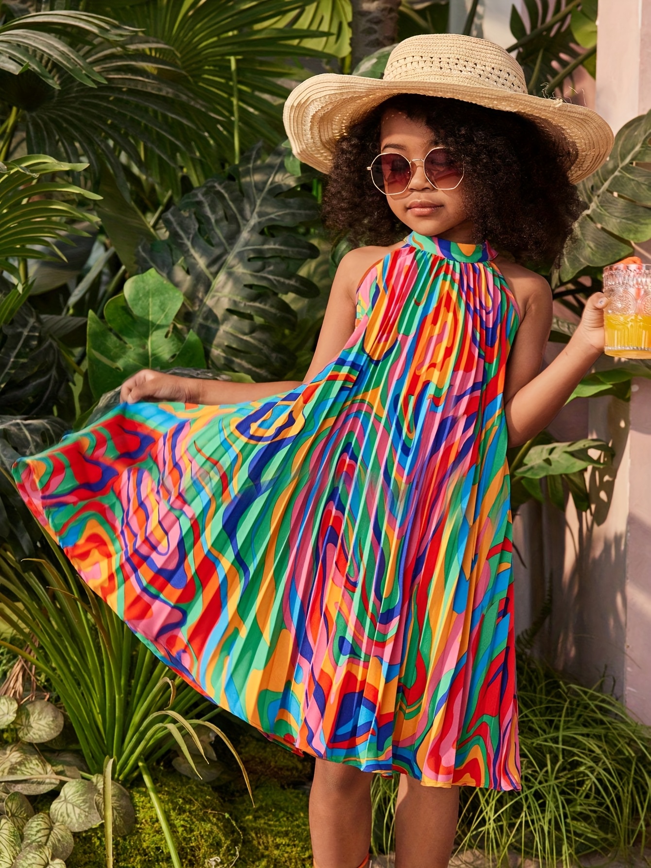 Young Vacation Dress for Spring And Summer Featuring a Geometric Pattern  with Woven * And a Halter Design