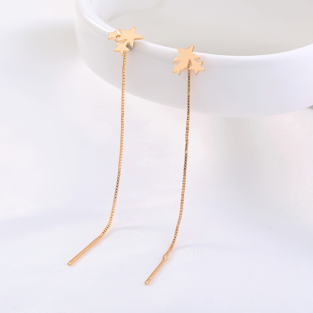 Image of A Pair Of Cute And Stylish Star-shaped Earrings Suitable For Everyday Dating